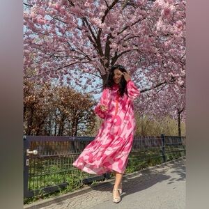 Julyliebe Love Yourself Pink and Red Leopard  Print Dress, sz small